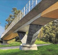 Holz-Verbund-Brücke